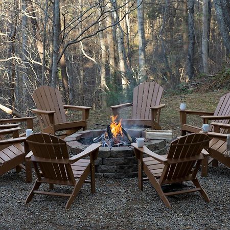 Sycamore By Avantstay Spectacular Mountain Home W Indoor Pool Hot Tub Home Theatre Fire Pit Sevierville Eksteriør bilde
