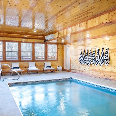 Sycamore By Avantstay Spectacular Mountain Home W Indoor Pool Hot Tub Home Theatre Fire Pit Sevierville Eksteriør bilde