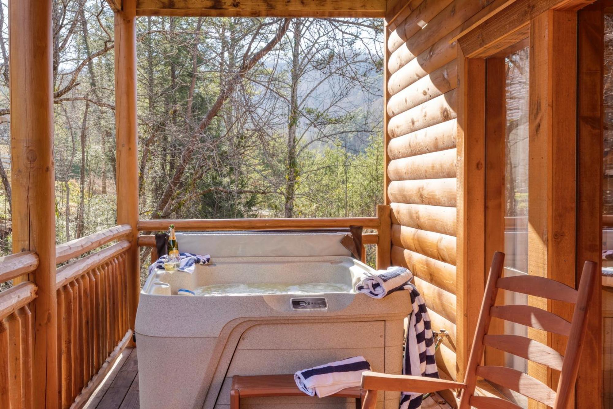 Sycamore By Avantstay Spectacular Mountain Home W Indoor Pool Hot Tub Home Theatre Fire Pit Sevierville Eksteriør bilde